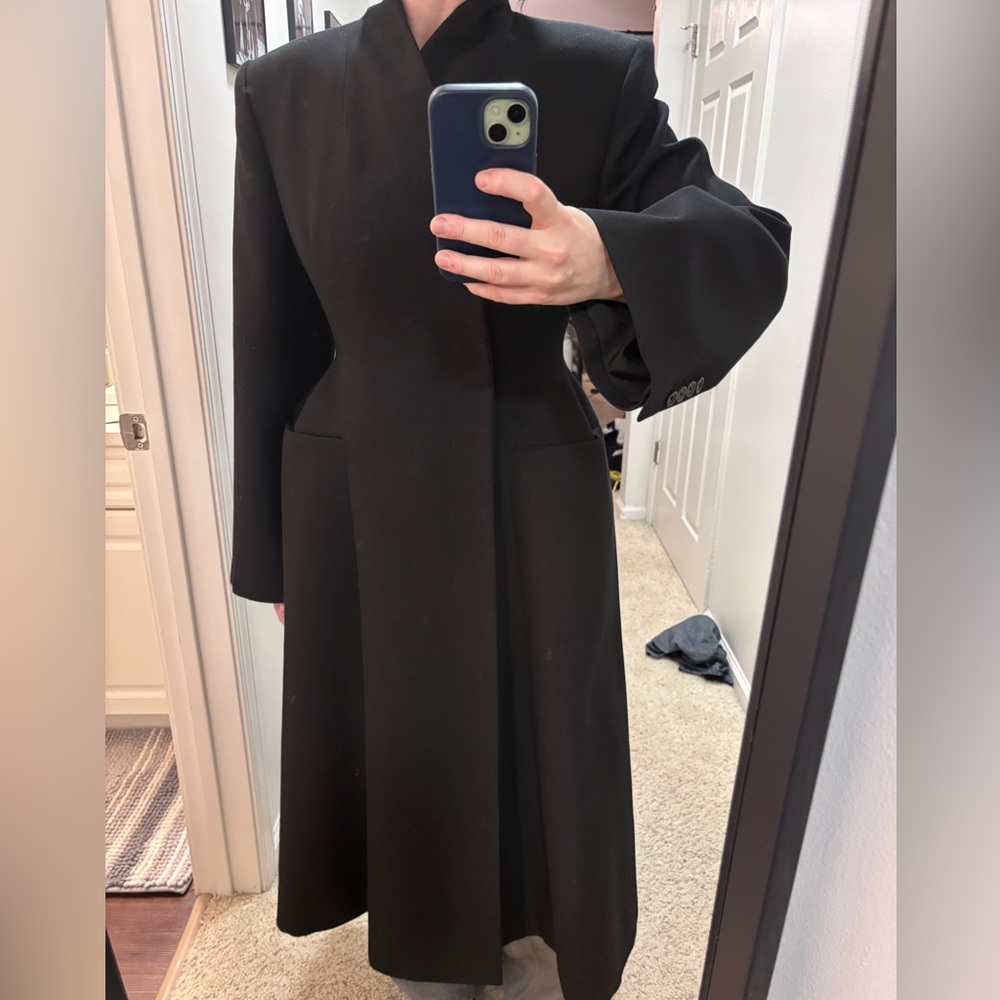Balenciaga Black Hourglass Coat - Picture 2 of 16
